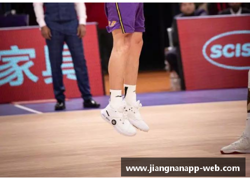 jn江南体育CBA球员专属球鞋：打造场上风云！